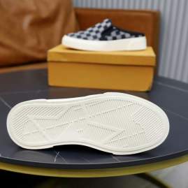 Picture of Louis Vuitton Shoes _SKULVsz38-45mnf050816164